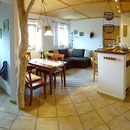 Apartment Regina Holzner